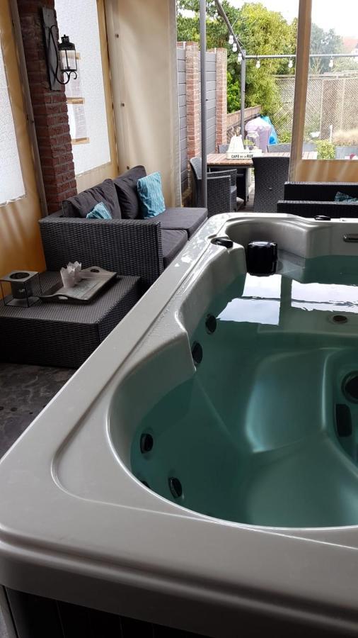 Het Gildehuis Met Sauna En Jacuzzi Stevensweert Zewnętrze zdjęcie