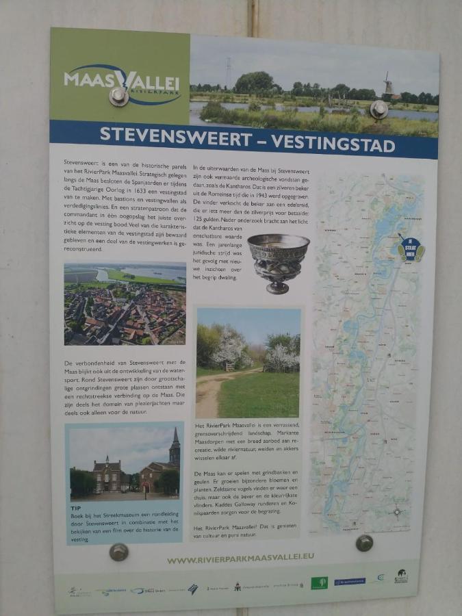 Het Gildehuis Met Sauna En Jacuzzi Stevensweert Zewnętrze zdjęcie