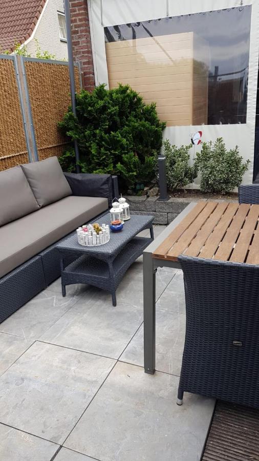 Het Gildehuis Met Sauna En Jacuzzi Stevensweert Zewnętrze zdjęcie