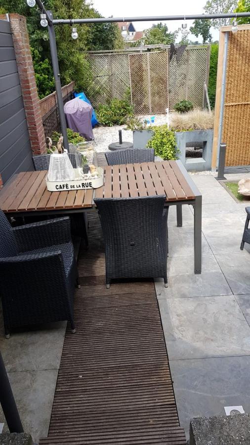 Het Gildehuis Met Sauna En Jacuzzi Stevensweert Zewnętrze zdjęcie