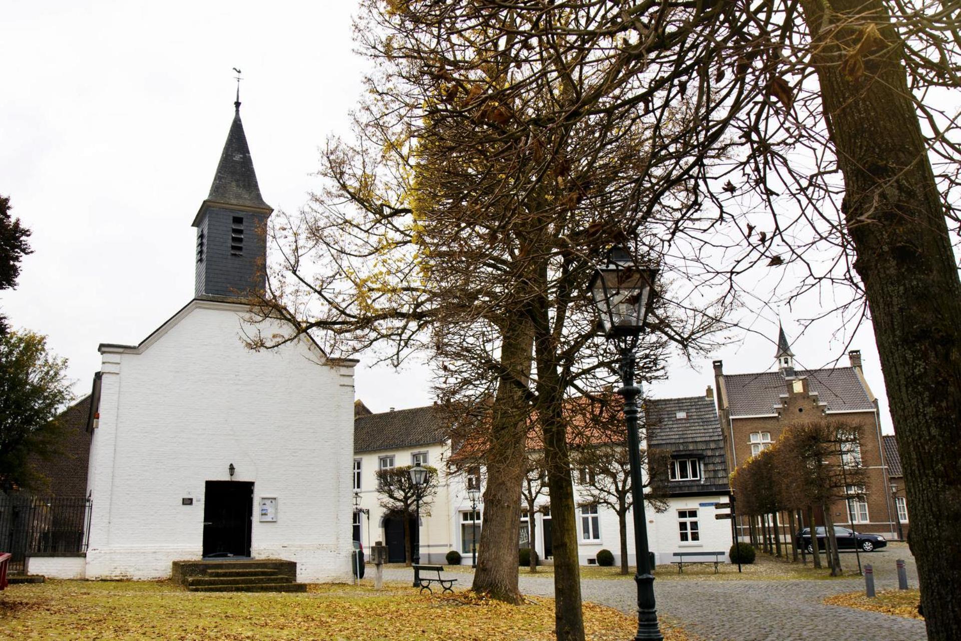 Het Gildehuis Met Sauna En Jacuzzi Stevensweert Zewnętrze zdjęcie